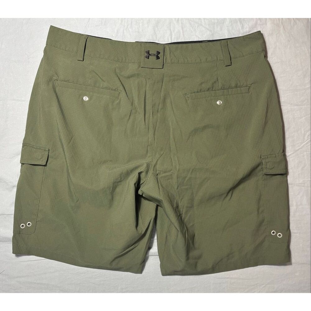 Under Armour Shorts Mens 38 Olive Green Loose Fit Golf Cargo Pocket - Picture 2 of 5